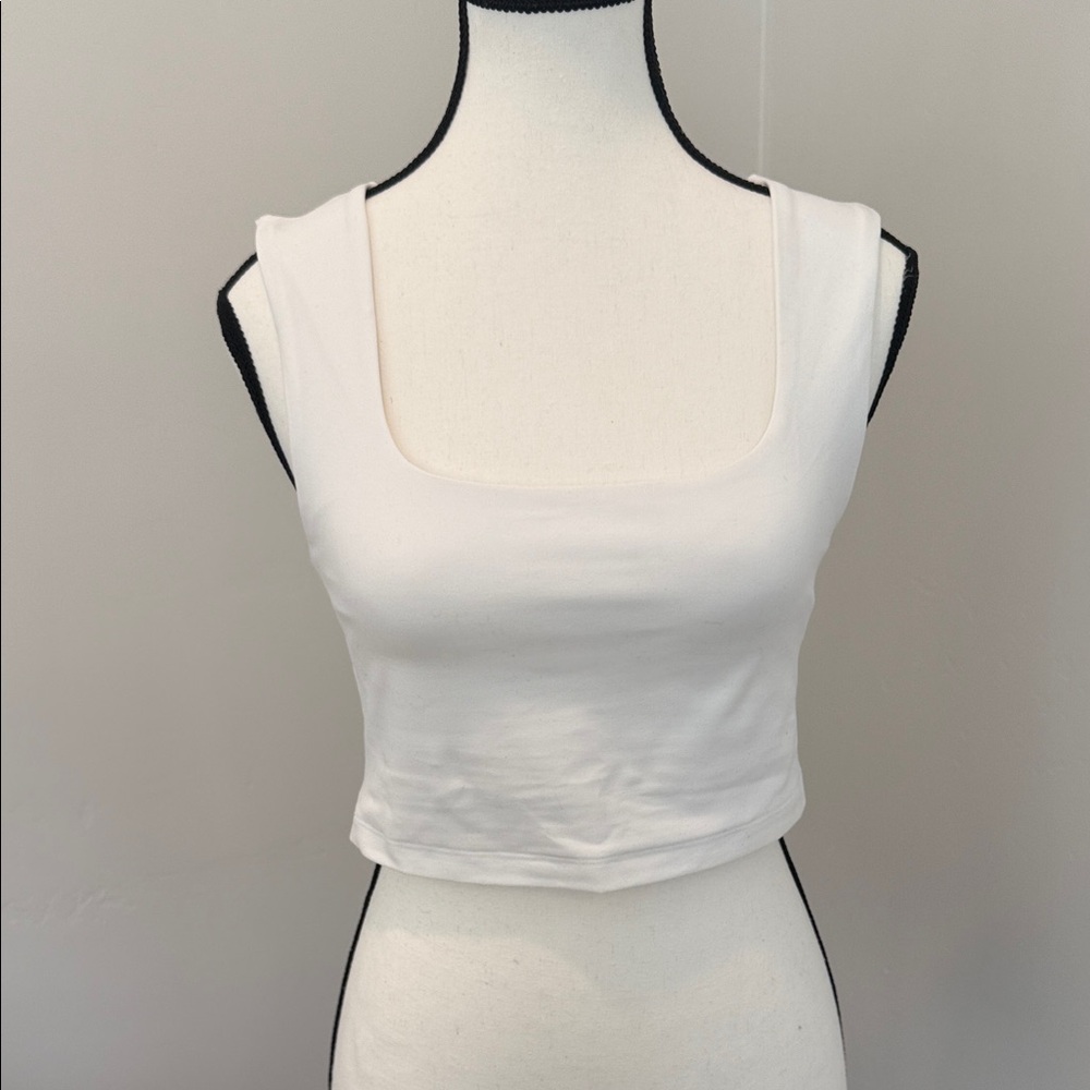 Beyond Yoga White Sleeveless Crop Top
